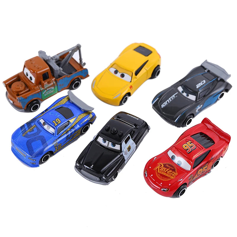 Disney Pixar Cars set Lightning McQueen Sheriff mack Truck Diecast Metal Car 2 1 3 box dinoco racer car Toy Boy Gift for kids